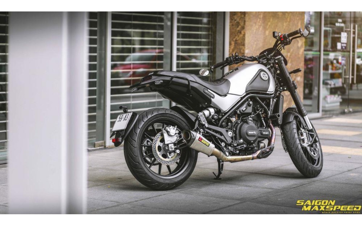 Benelli Leoncino 500 bản độ đầy sức h&uacute;t của Nữ Biker Việt