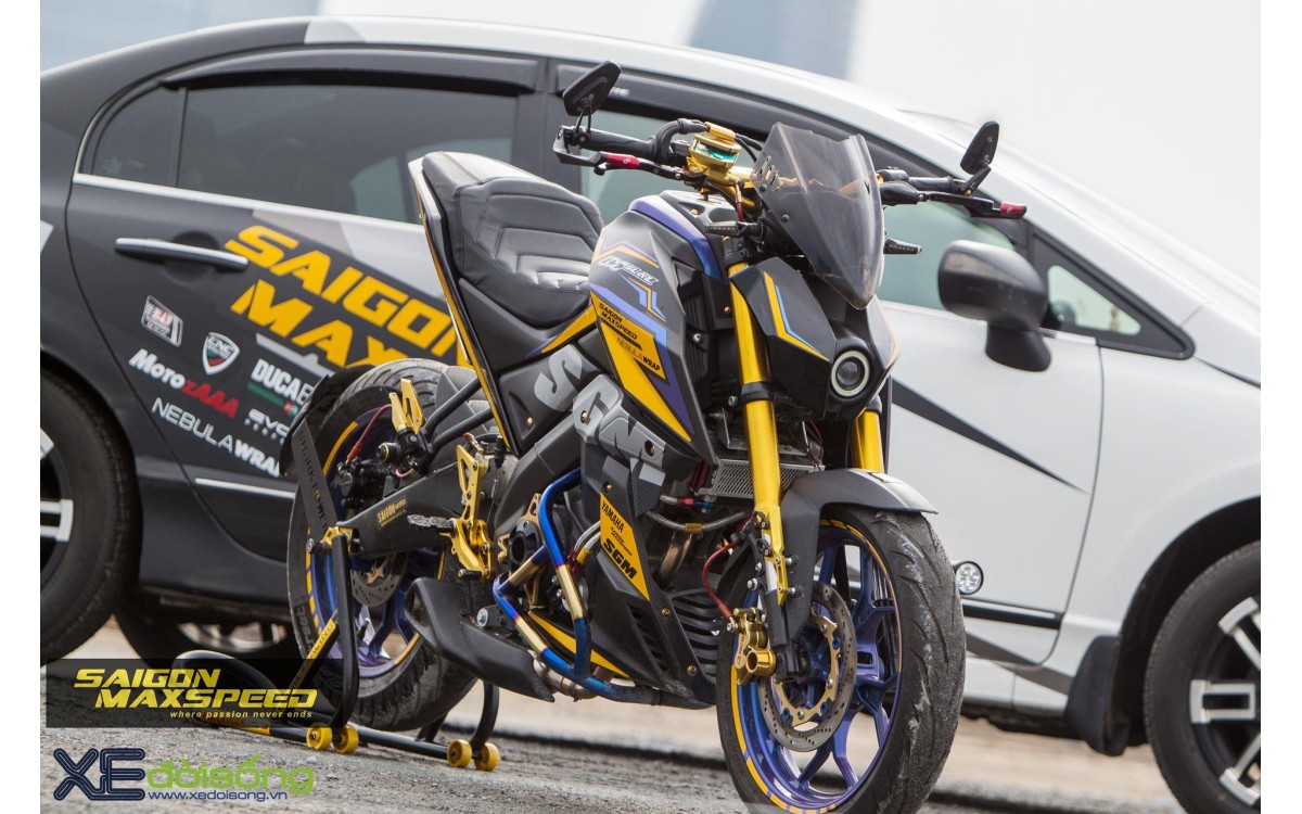 Yamaha M-Slaz ấn tượng trong bản độ &ldquo;qu&aacute;i vật một mắt&ldquo;